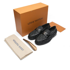 Embroidered Logo Black Major Loafer