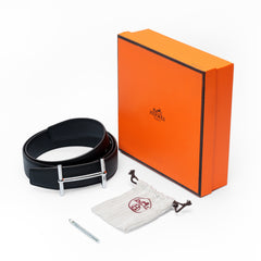 Black H buckle grain leather belt