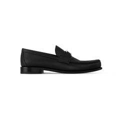 Small logo embossed black major loafer